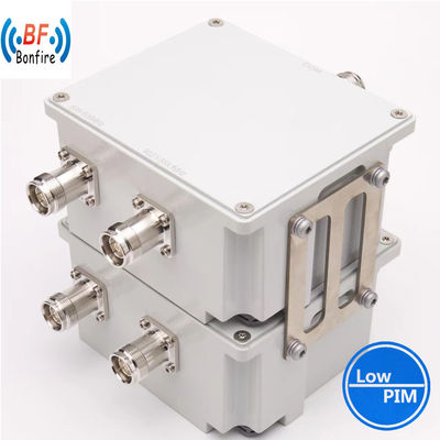 Dual Combiner 698-960/1920-2170 MHz N-Female 4.3-10 Female Diplexer Combiner Red 2.610kg