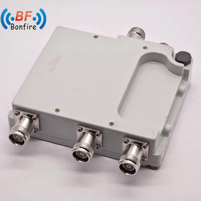 Grey/Red/Black Triplexer 698-960 1710-2170 1920-2710 2300-2400 2500-2700MHz RF Diplexer Dual Band Combiner for DAS IBS