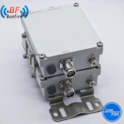 Triplexer RF Diplexer 1710-1880 1920-2170 2300-2400 2500-2700MHz Dual Combiner with DIN Female Connector