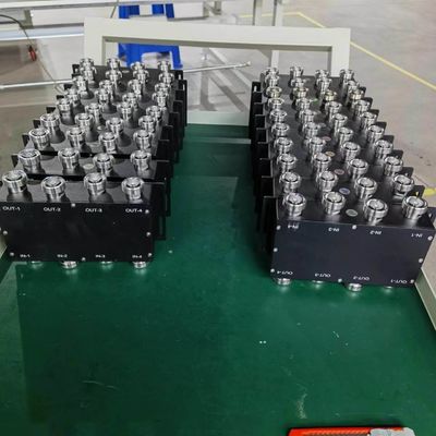 Hybrid Combiner Hybrid Coupler 4 in 4 out 698-3800MHz DIN-F with DIN-F Interface