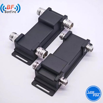 12.00cm * 7.00cm * 4.00cm 617-3800MHz 2 out 1 in 3dB Hybrid Combiner Coupler N Female