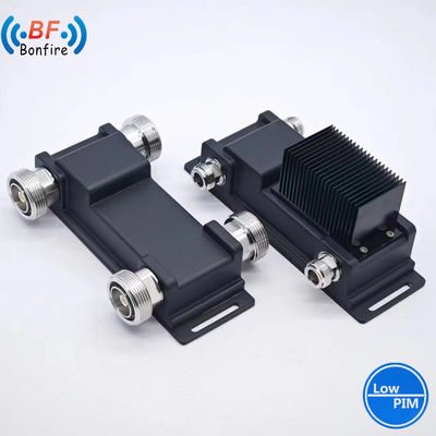 12.00cm * 7.00cm * 4.00cm 617-3800MHz 2 out 1 in 3dB Hybrid Combiner Coupler N Female