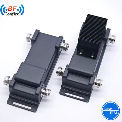 698-4000MHz 4.3-10-F/DIN-F/N-F 4X4 Hybrid Coupler Combiner for Signal Transmission