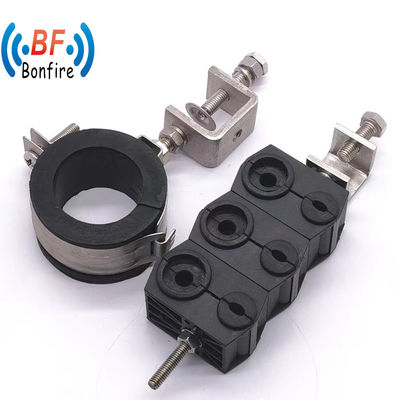 15.00cm * 6.00cm * 1.50cm Package 3 Way Feeder Clamp for 5mm Fiber and Power Cable