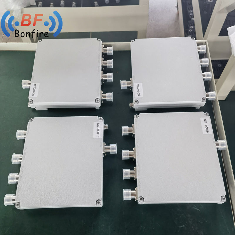 RF Quadplexer for GSM Dcs 3G LTE DIN-Female 4.3-10f Interface HL-1727-847701 843301