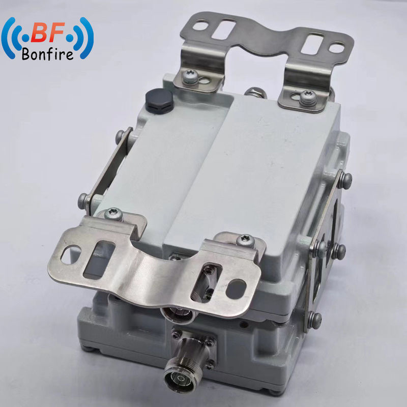 4.3-10 Female Connector 5g RF Quad Combiner 1710-1880 1920-2170 2300-2400 2500-2700MHz