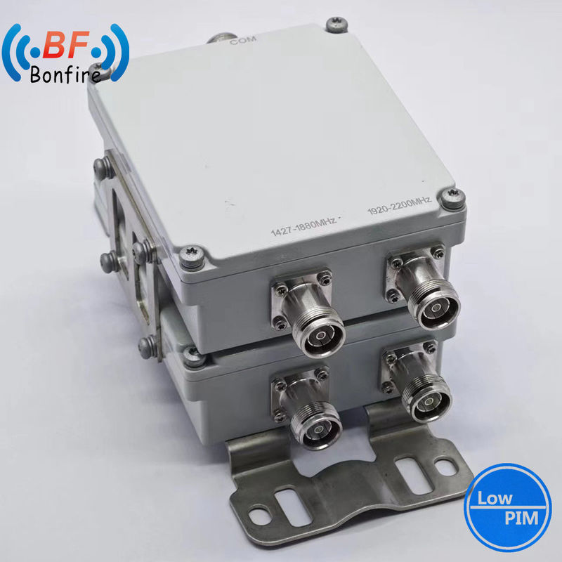 1710-1880 1920-2170 2300-2400 2500-2700MHz Triplexer RF Diplexer Combiner with SMA-Connector