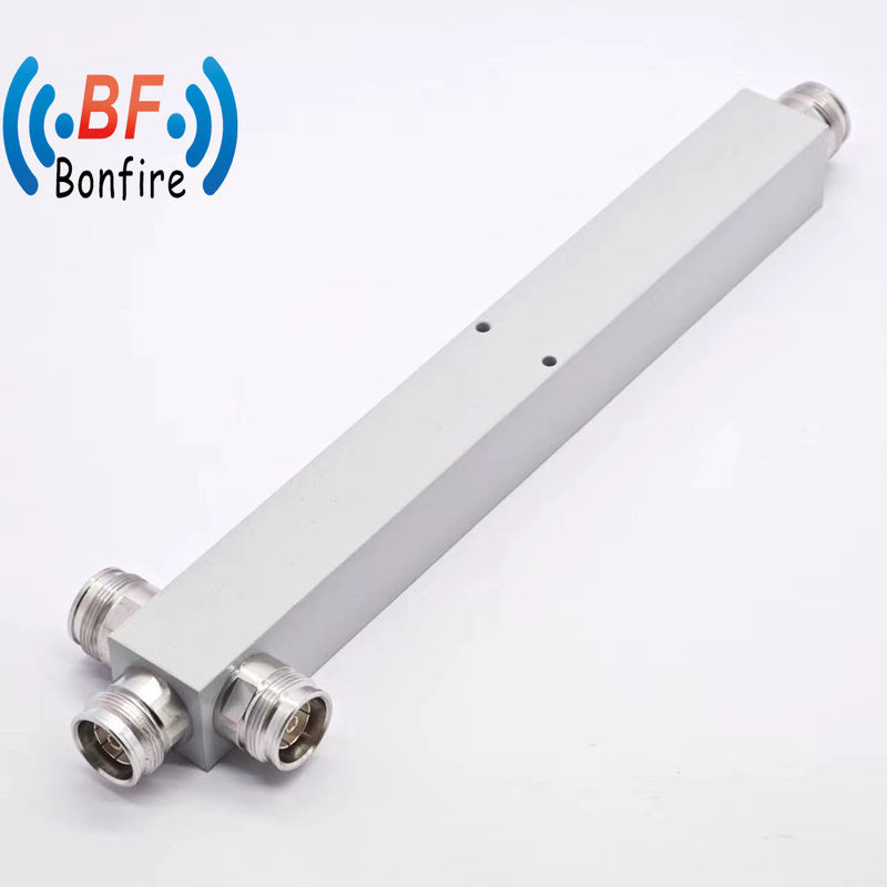 High Power 617-4000MHz RF Wideband Power Splitter Grey 3 Way Power Divider -160dbc