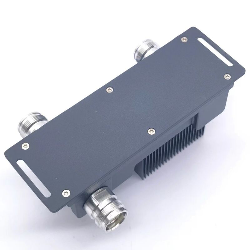 4.3-10-F Interface Hybrid Combiner 2 in 1 out 698-3800MHz for Improved Efficiency
