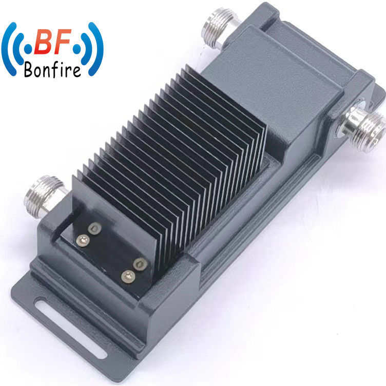 617-3800MHz 2 in 1 out 4.3-10f Teleminnucation Hybrid Combiner with 0.340kg Gross Weight