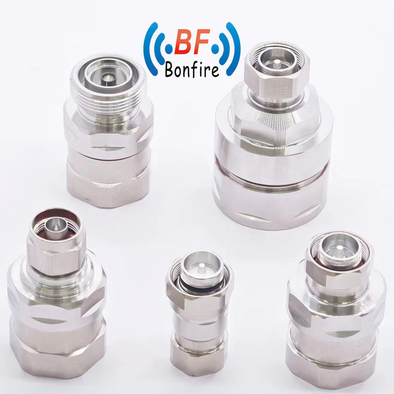 Waterproof Communication Connector for Feedercable Durability of More Than 500 Cycles